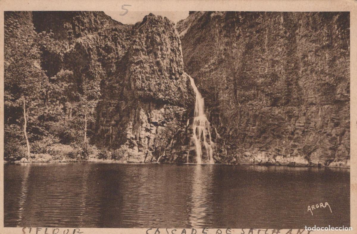Postkarten: France Saint Flour Cascade de Salihant Paysage Montagneux *YAC940