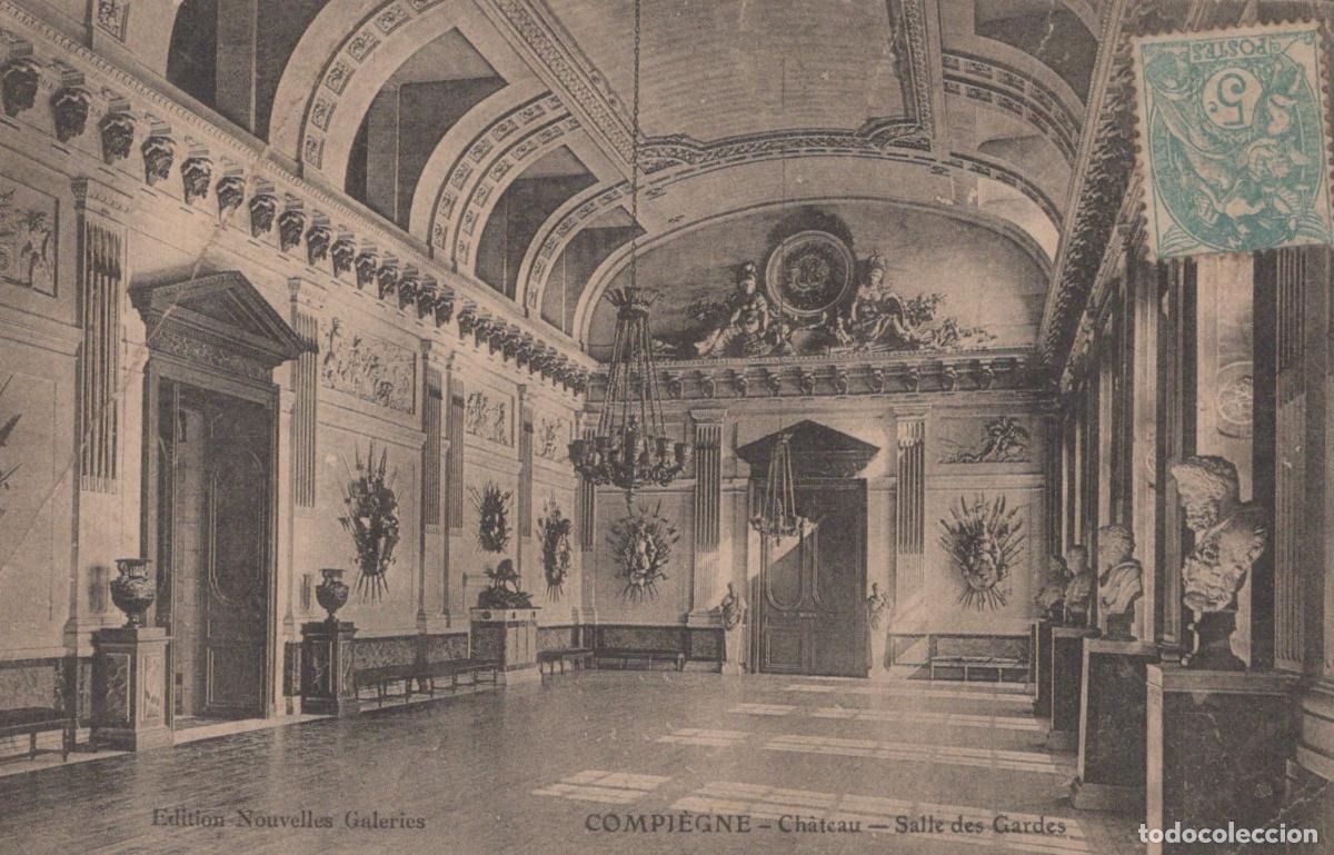 Postcards: France Compiegne Chateau Salle des Gardes *YAC980