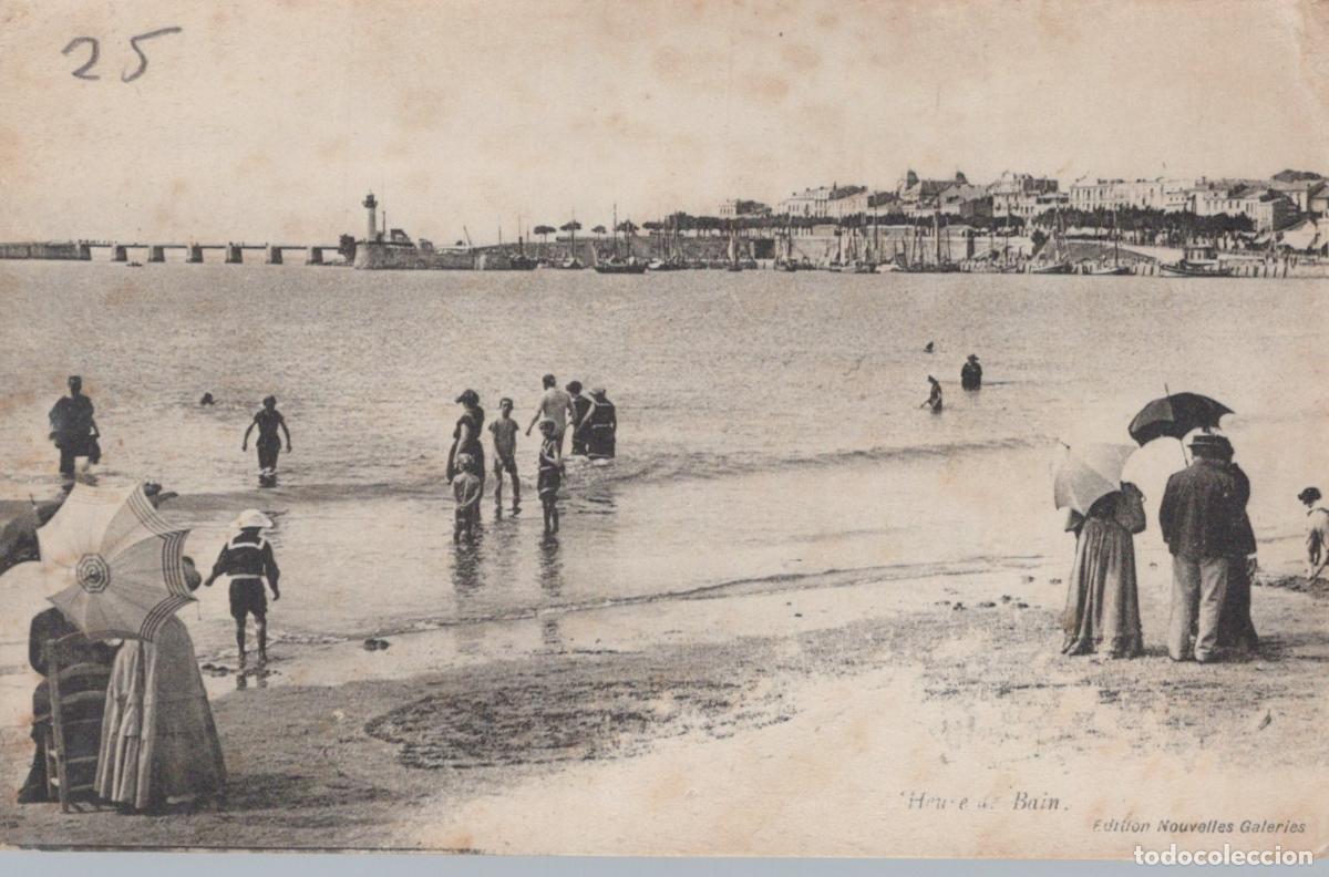 Cartoline: France Saint Malo Bretagne Plage la Houle Baigneurs Phare et Port *YAC768