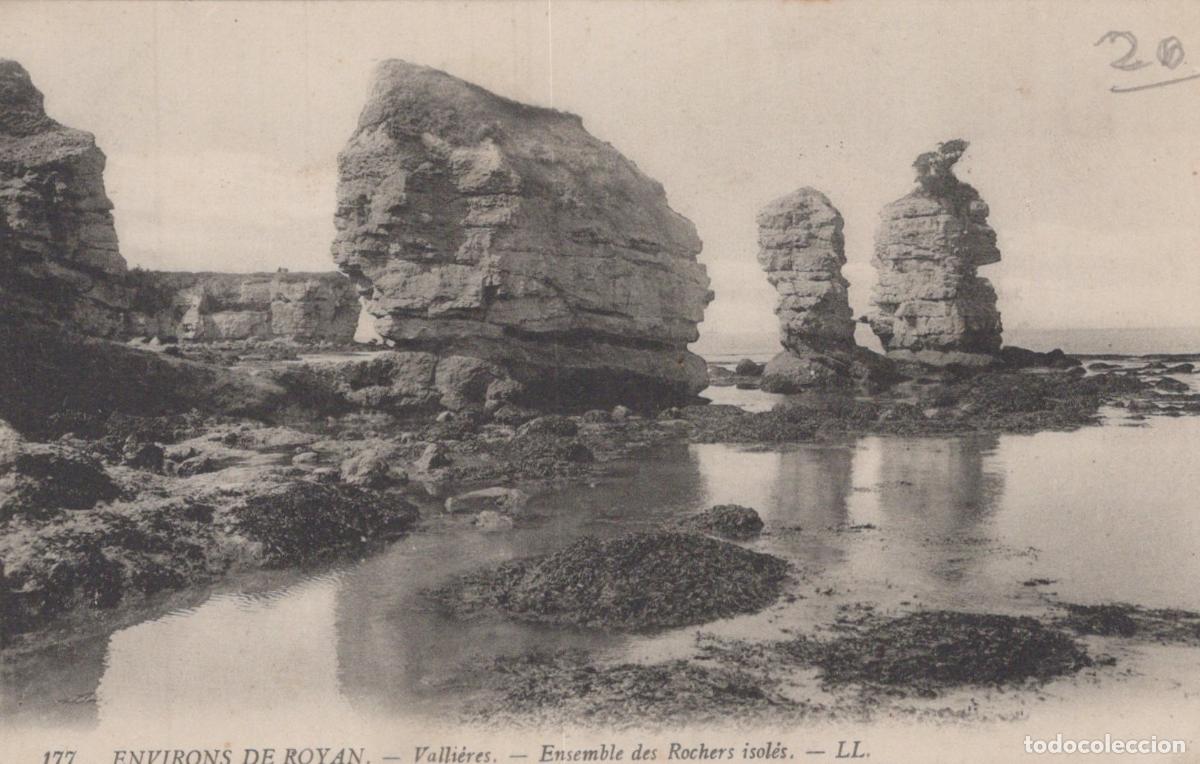 Postais: France Royan Valli&egrave;res Rochers Isol&eacute;s C&ocirc;te Unposted *YAC868