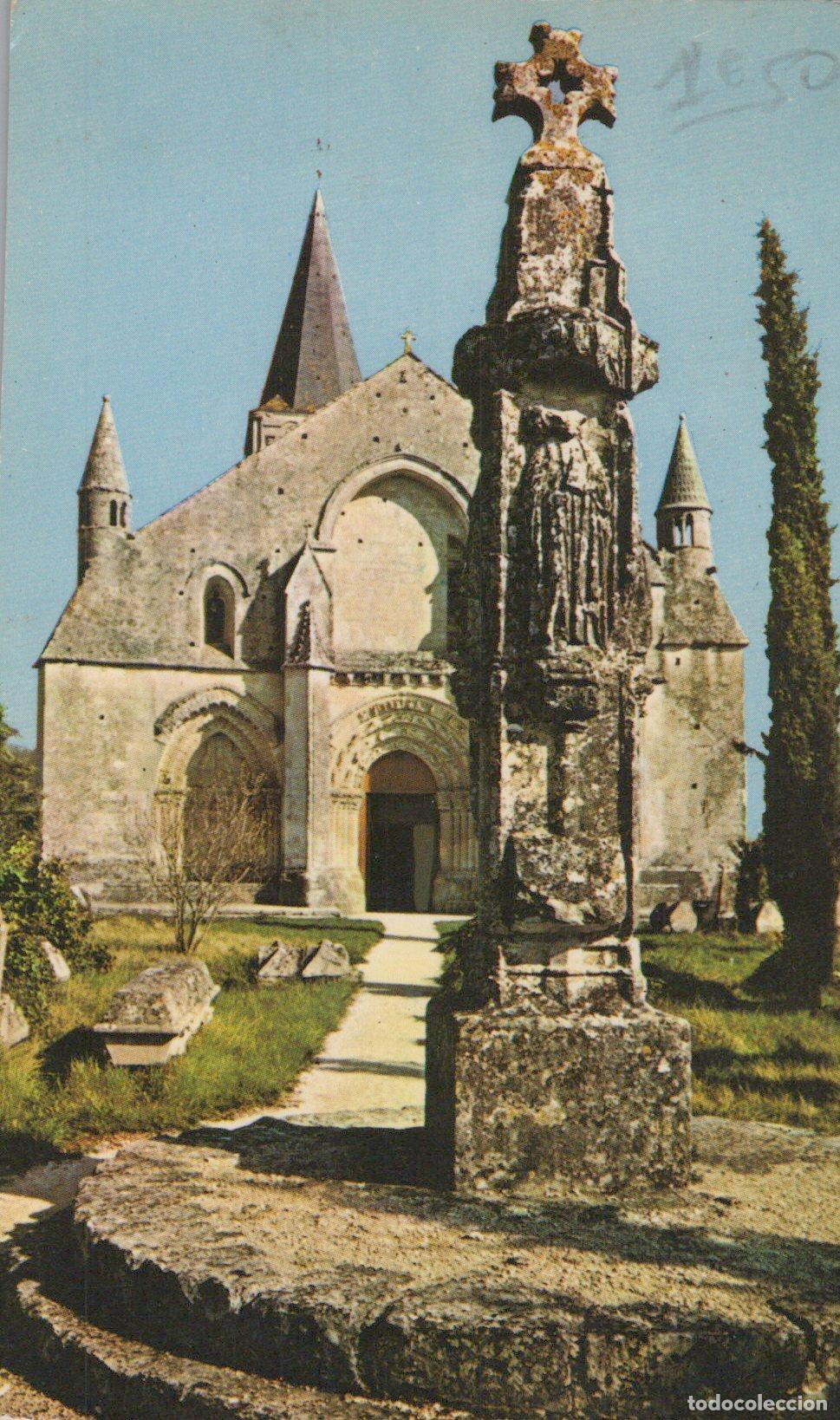 Postcards: France Aulnay de Saintonge Aulnay &Eacute;glise Saint Pierre Romane Croix *YAD204