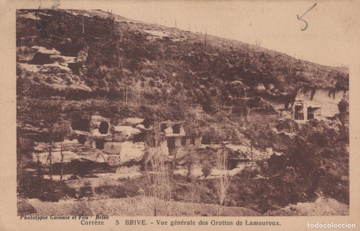 Cartoline: France Brive Grottes de Lamouroux Site Troglodytique Affranchie *YAD340