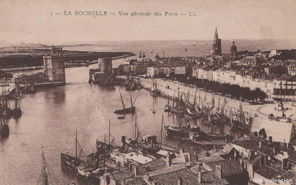 Postales: France La Rochelle Ports Historiques Tours Bateaux Unposted *YAD384