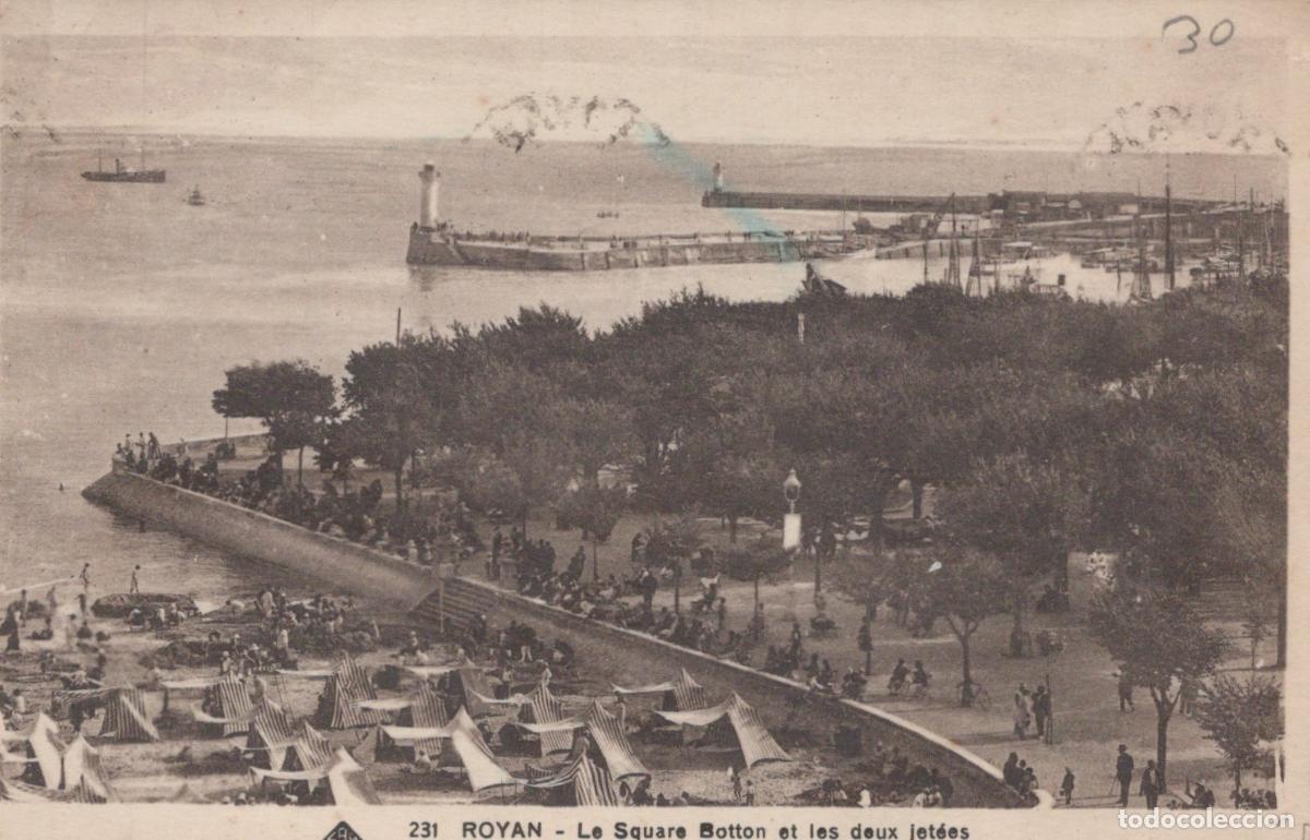 Postales: France Royan Royen Square Botton Jet&eacute;es Port *YAD430