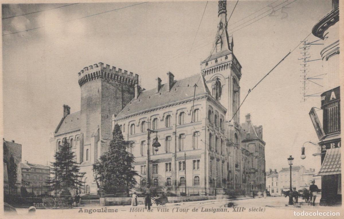 Postales: France Angoul&ecirc;me H&ocirc;tel de Ville Tour Lusignan *YAD469