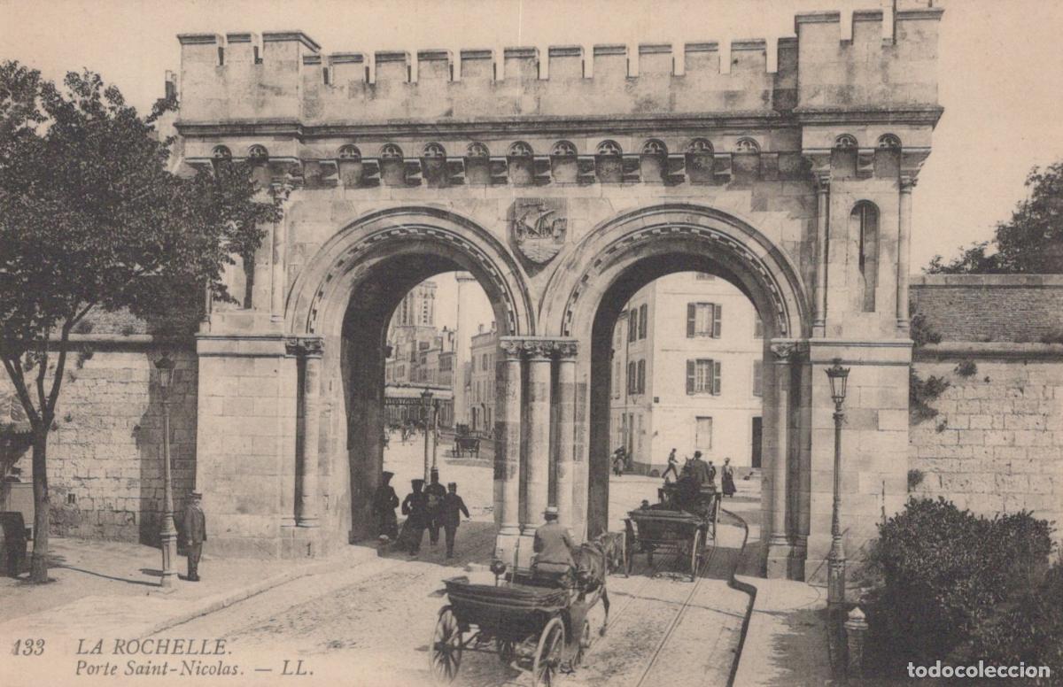 Postales: France La Rochelle Porte Saint Nicolas Architecture Historique Unposted *YAD494