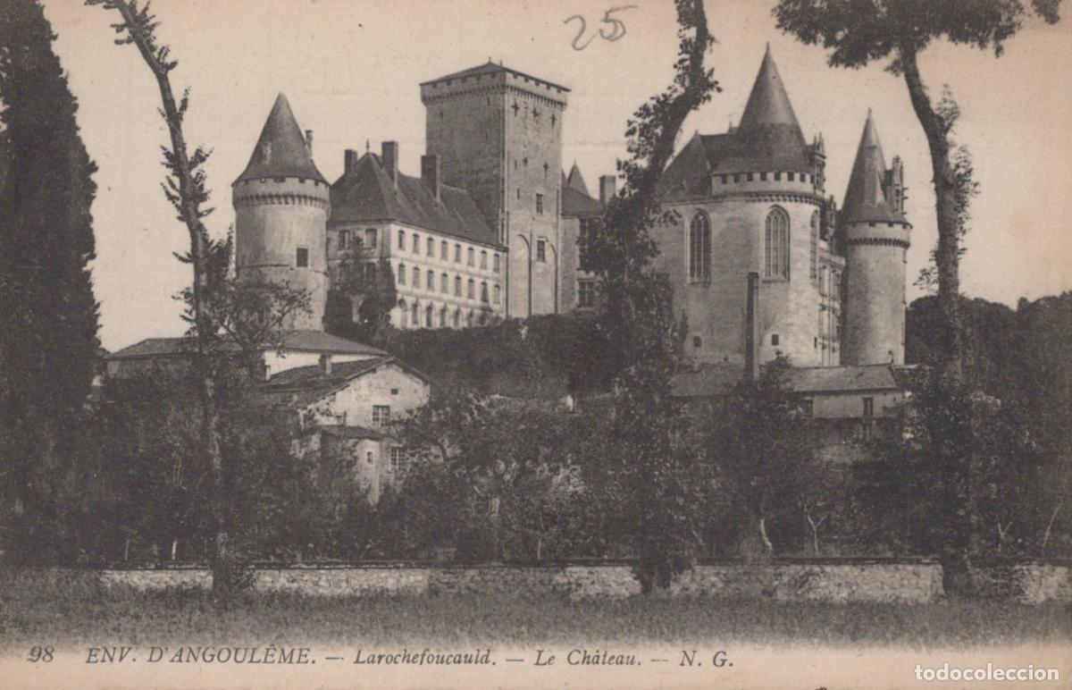 Cartes Postales: France La Rochefoucauld Ch&acirc;teau Architecture *YAD554