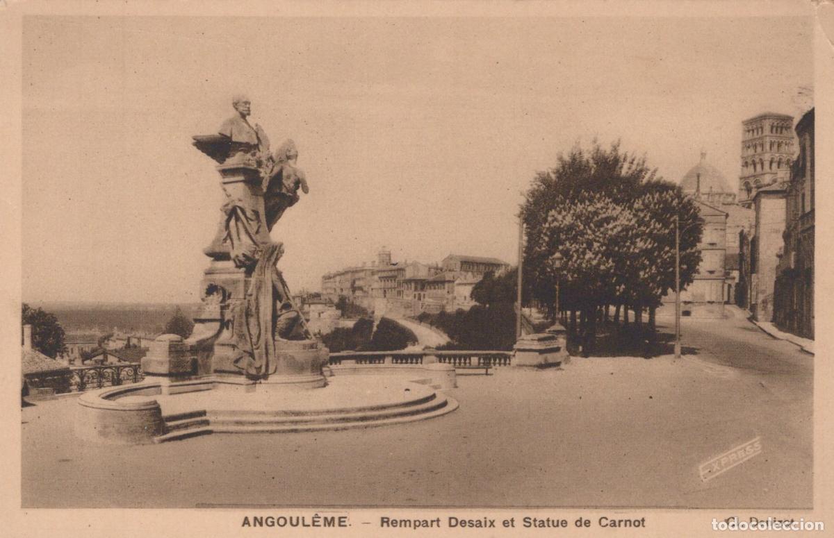 Cartes Postales: France Angoul&ecirc;me Rempart Desaix Statue de Carnot Vue Ville *YAD471