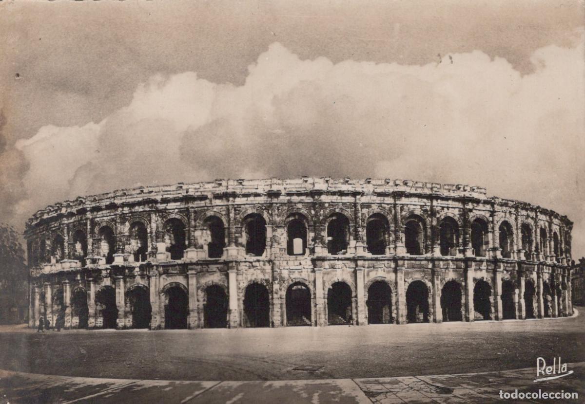 Postcards: France N&icirc;mes Nimes les Ar&egrave;nes Amphith&eacute;&acirc;tre Romain Real Photo Unposted *YAD660