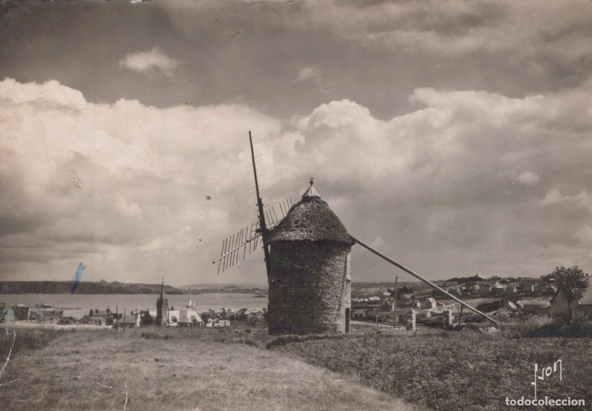 Postcards: France Camaret sur Mer Moulin de Quermeur Paysage C&ocirc;tier 1950 *YAD741