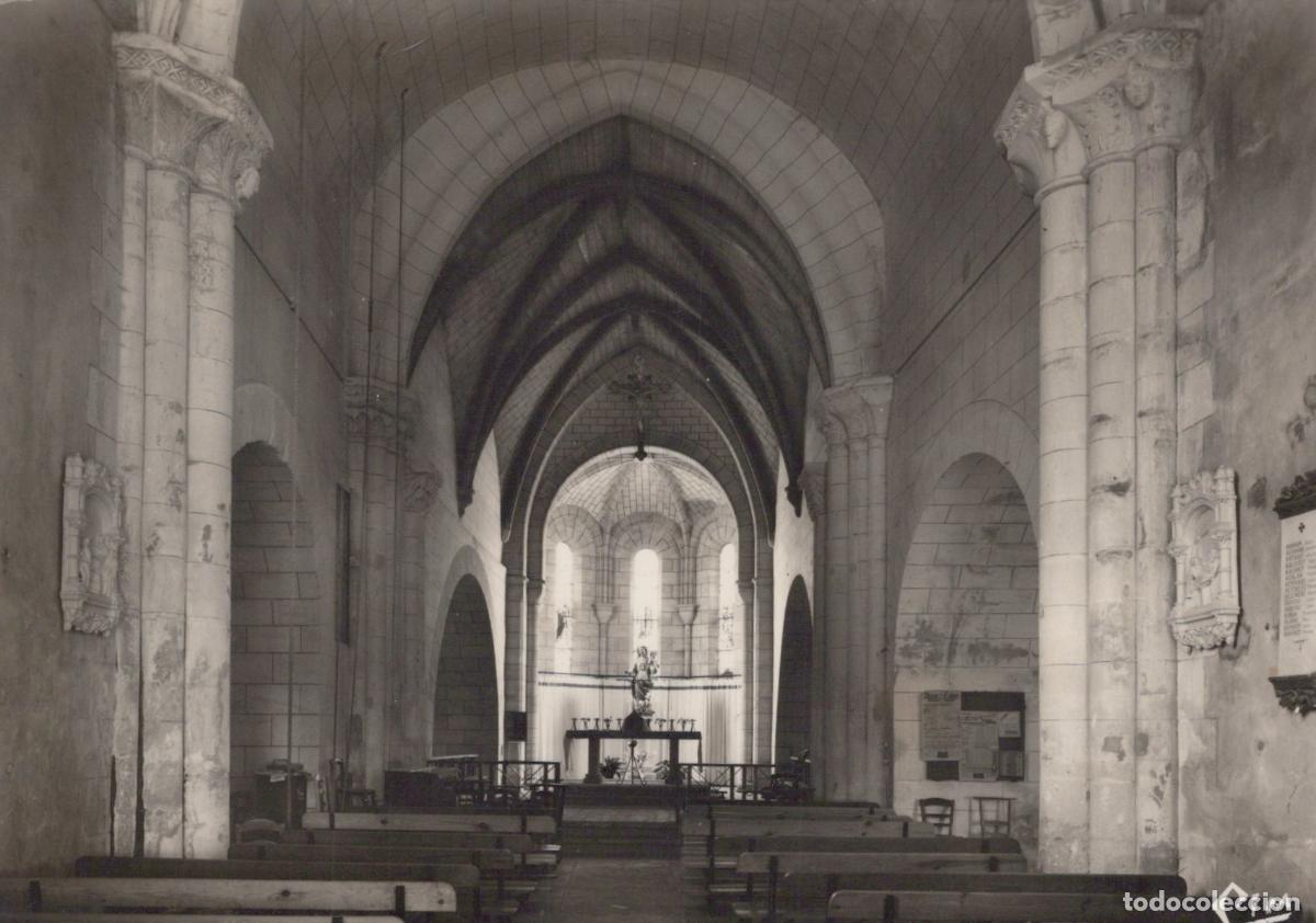 Postcards: France Laruscade L Int&eacute;rieur de L &Eacute;glise Architecture Unposted *YAD766