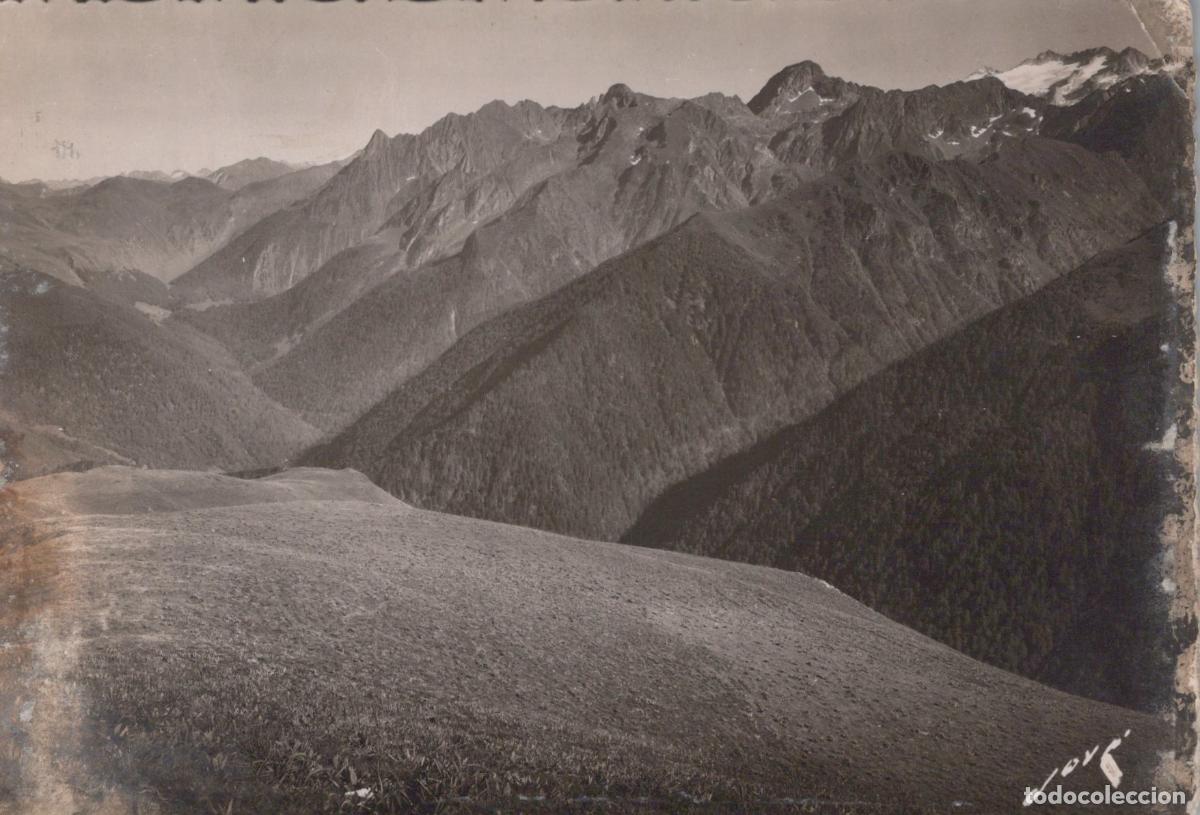 Postales: France Superbagn&egrave;res Paysage Montagneux Pyr&eacute;n&eacute;es Real Photo Unposted *YAD727