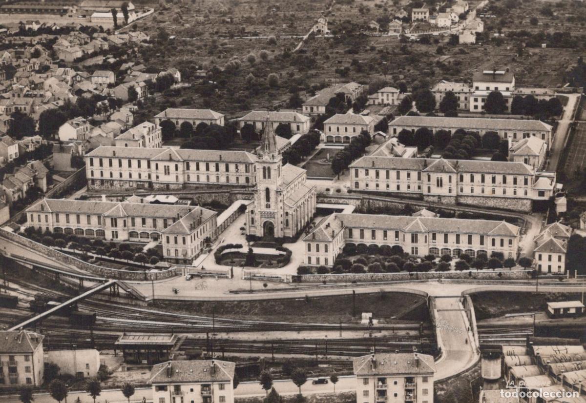 Postales: France Vichy H&ocirc;pital CIVIL Vue A&eacute;rienne Architecture Real Photo Unposted *YAD782