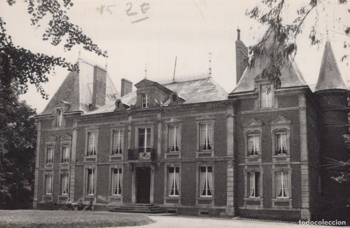 Postales: France Autremencourt Grand Ch&acirc;teau Architecture Classique *YAD967