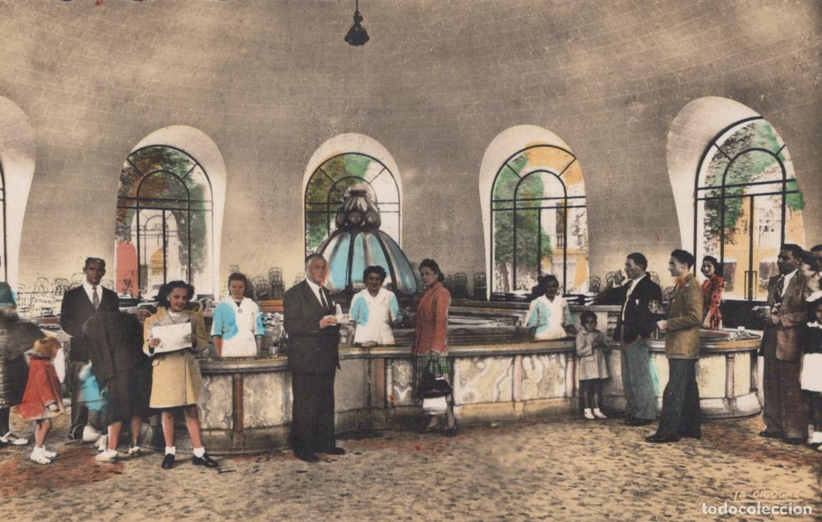 Postcards: France Vichy Buvette Source H&ocirc;pital Architecture Art Real Photo Unposted *YAD962