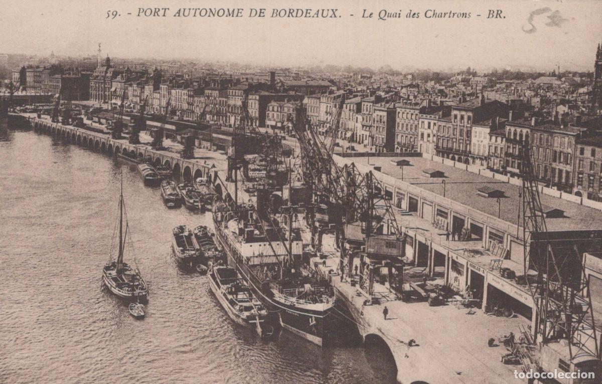 Postcards: France Bordeaux Port Autonome Quai des Chartrons Navires *YAD077