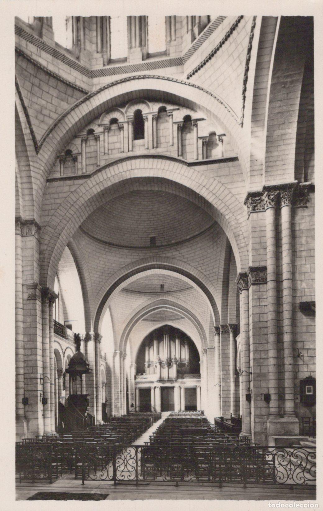 Postcards: France Angouleme Cath&eacute;drale Saint Pierre Int&eacute;rieur Ch&oelig;ur *YAD172