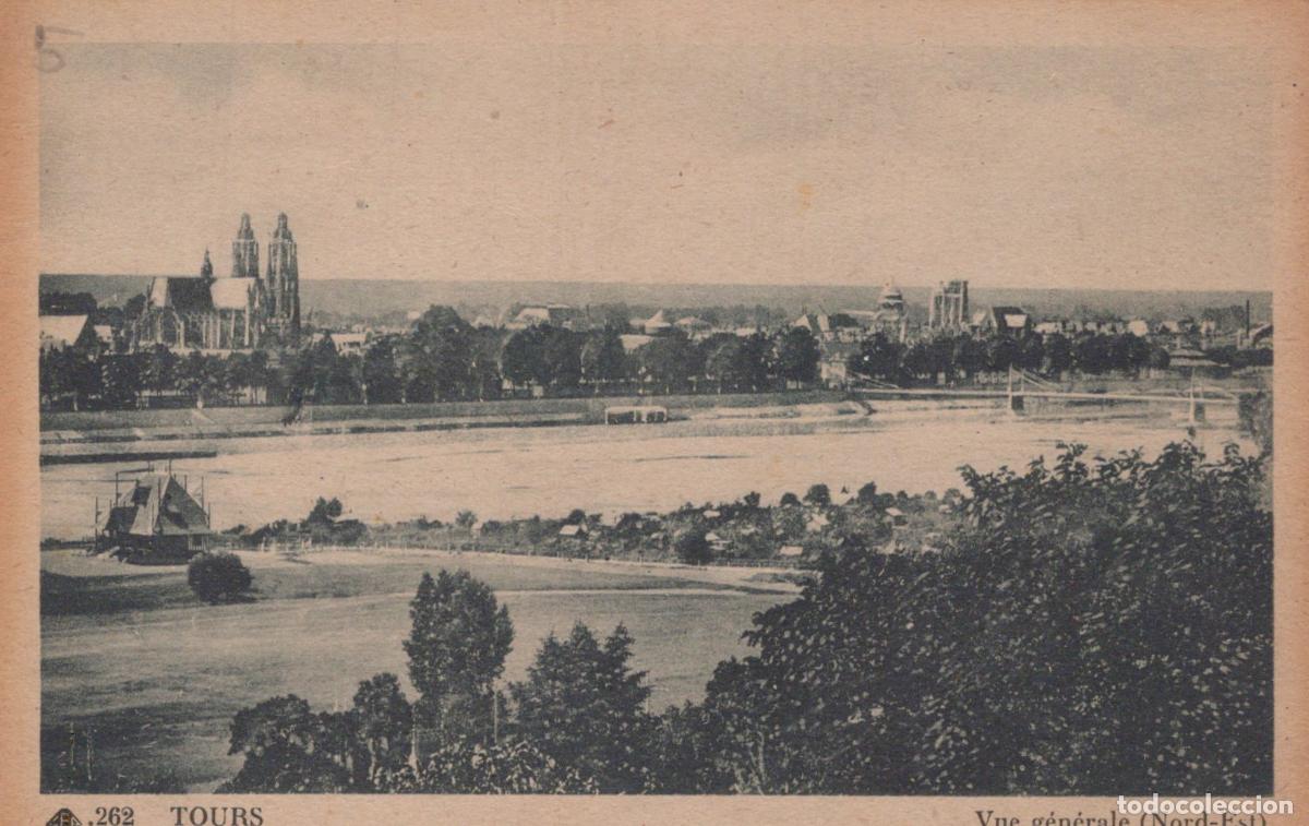 Postales: France Tours Vue Panoramique de la Ville et Loire *YAD257
