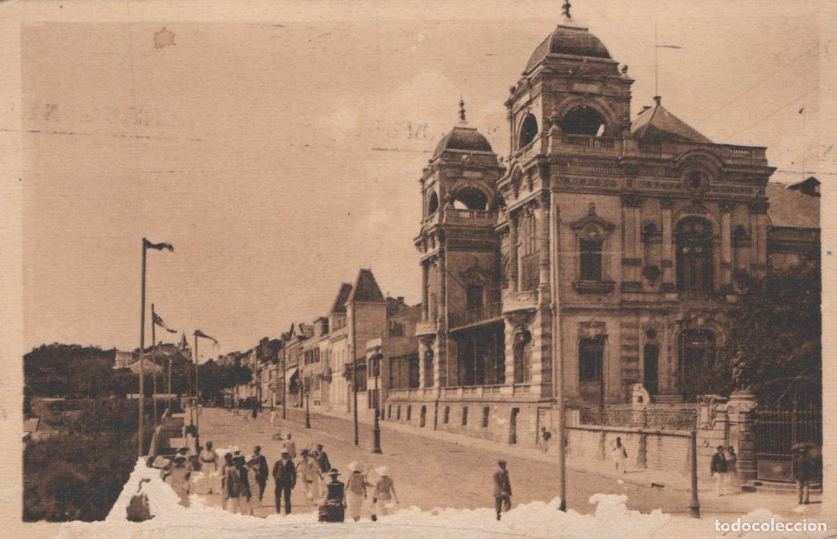 Postcards: France Royan Casino de Foncillon Architecture Baln&eacute;aire *YAD292