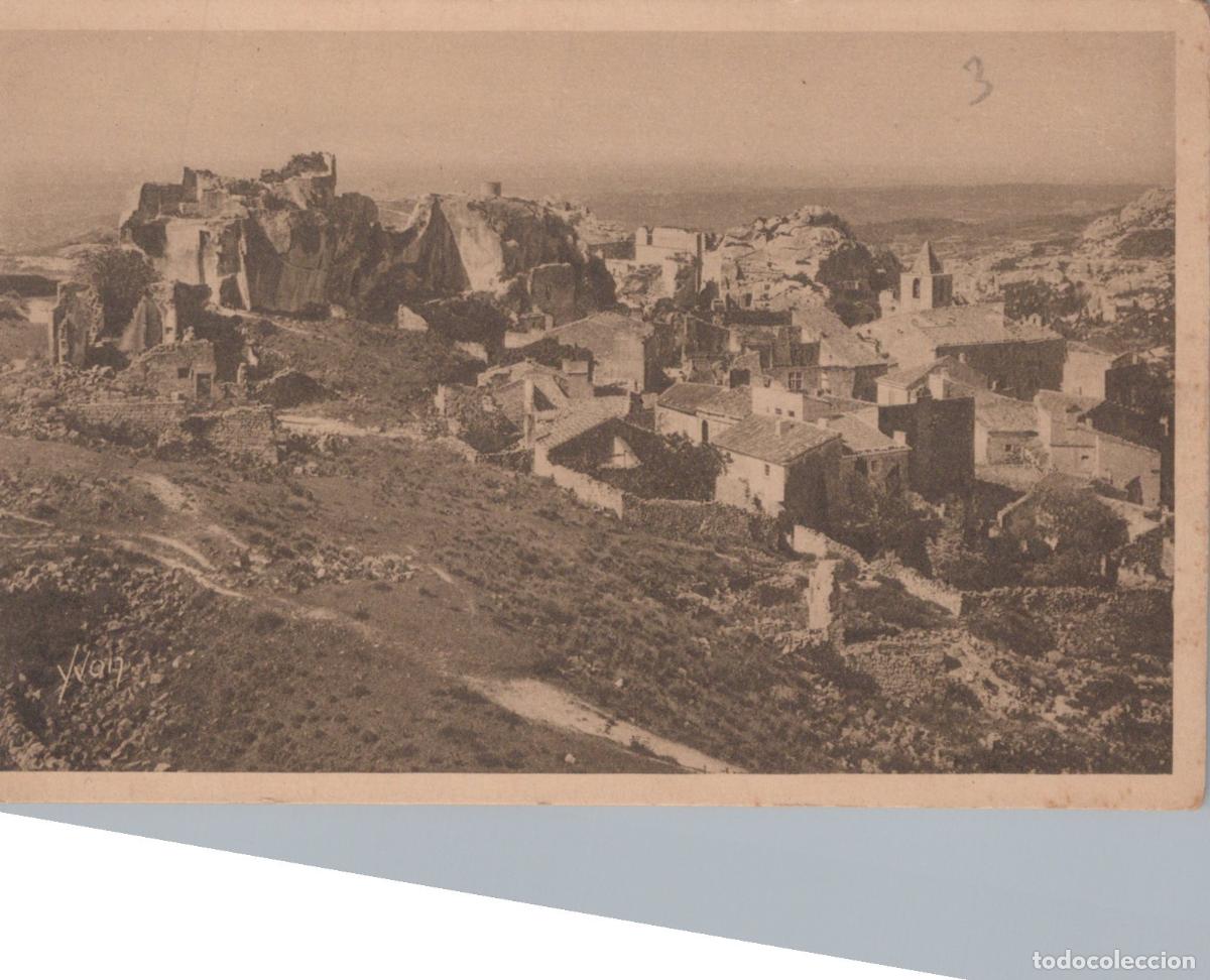 Postcards: France Les Baux de Provence Vue Generale Unposted *YAD258