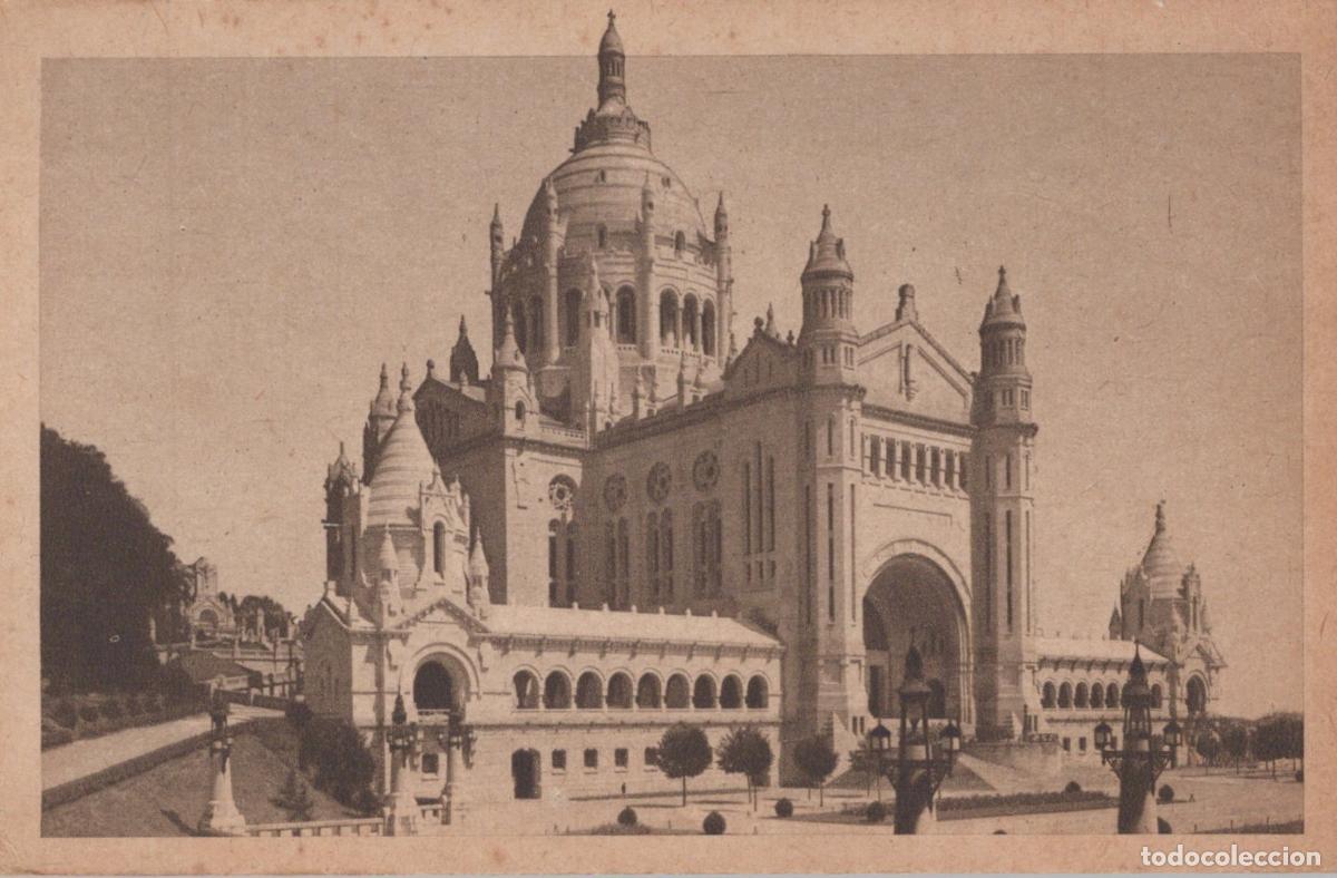 Postcards: France Lisieux Basilique Sainte Th&eacute;r&egrave;se Architecture Religieuse Unposted *YAD332