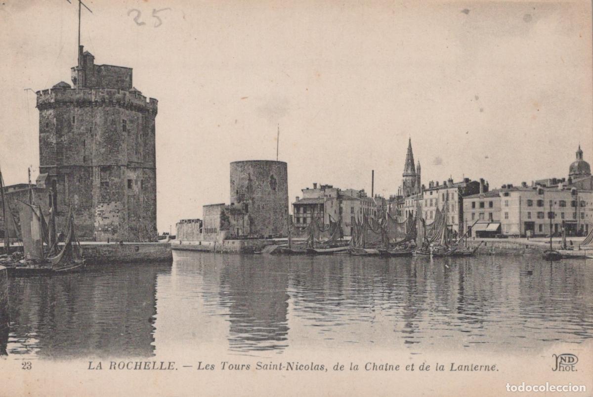 Postkarten: France La Rochelle Port Tours St Nicolas Cha&icirc;ne Lanterne Bateaux *YAD372