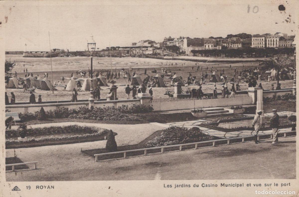 Postcards: France Royan Jardins Casino Municipal Port et Plage *YAD407