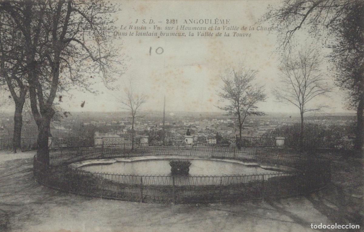 Postkarten: France Angouleme Vue Panoramique Ville Depuis Bassin Fontaine *YAD542