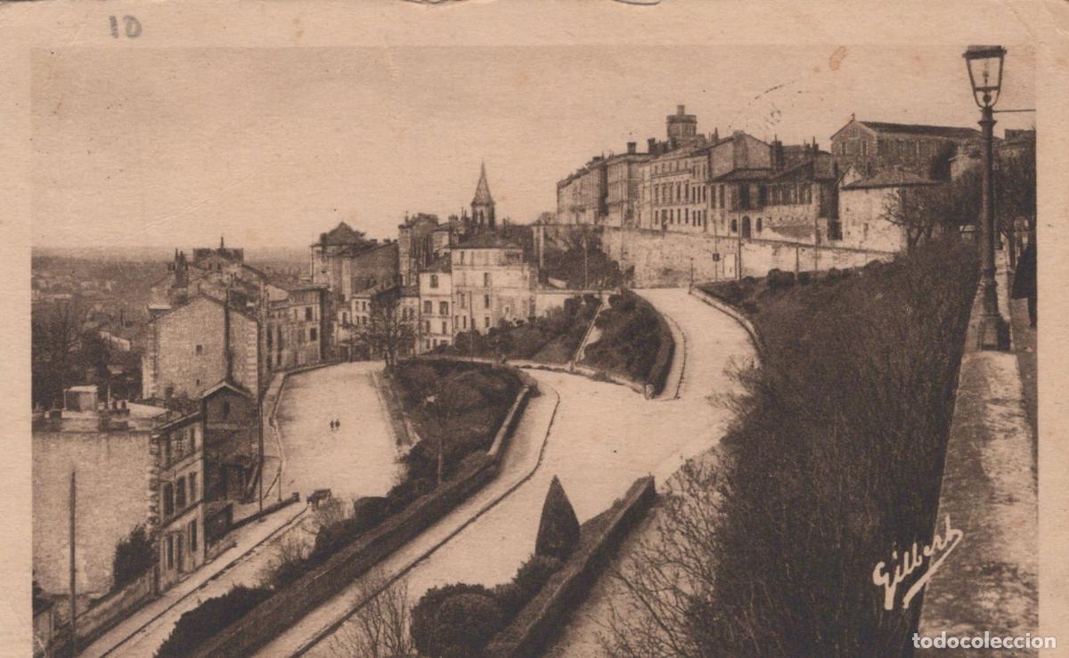 Postkarten: France Angouleme Vue Panoramique Architecture Historique *YAD562