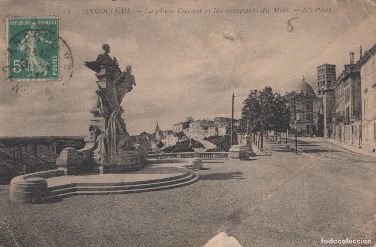 Postales: France Angoul&ecirc;me Monument Place Carnot et Remparts du MIDI *YAD558