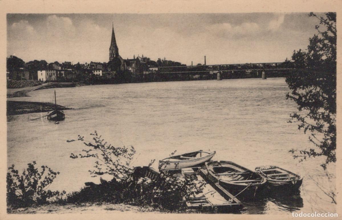 Postales: France Langon Vue Panoramique Garonne Pont Village &Eacute;glise Unposted *YAD578