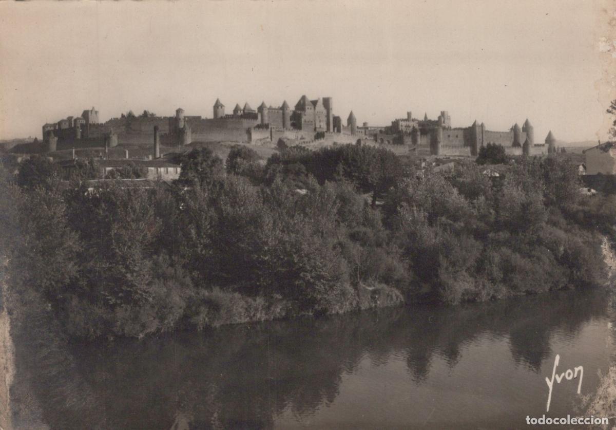 Cartes Postales: France Carcassonne Cit&eacute; M&eacute;di&eacute;vale Remparts et Ch&acirc;teau sur L Aude Post&eacute; *YAD653