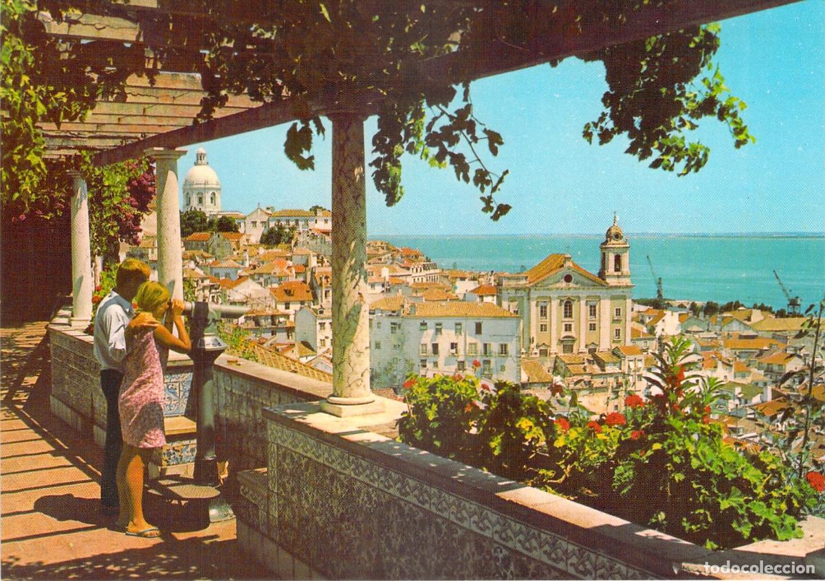 Postales: Postal del Miradouro de Santa Luzia en el barrio de Alfama, Lisboa