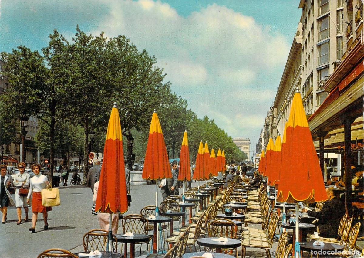 Postales: Postal de Par&iacute;s: Vista de los Campos El&iacute;seos y el Arco del Triunfo