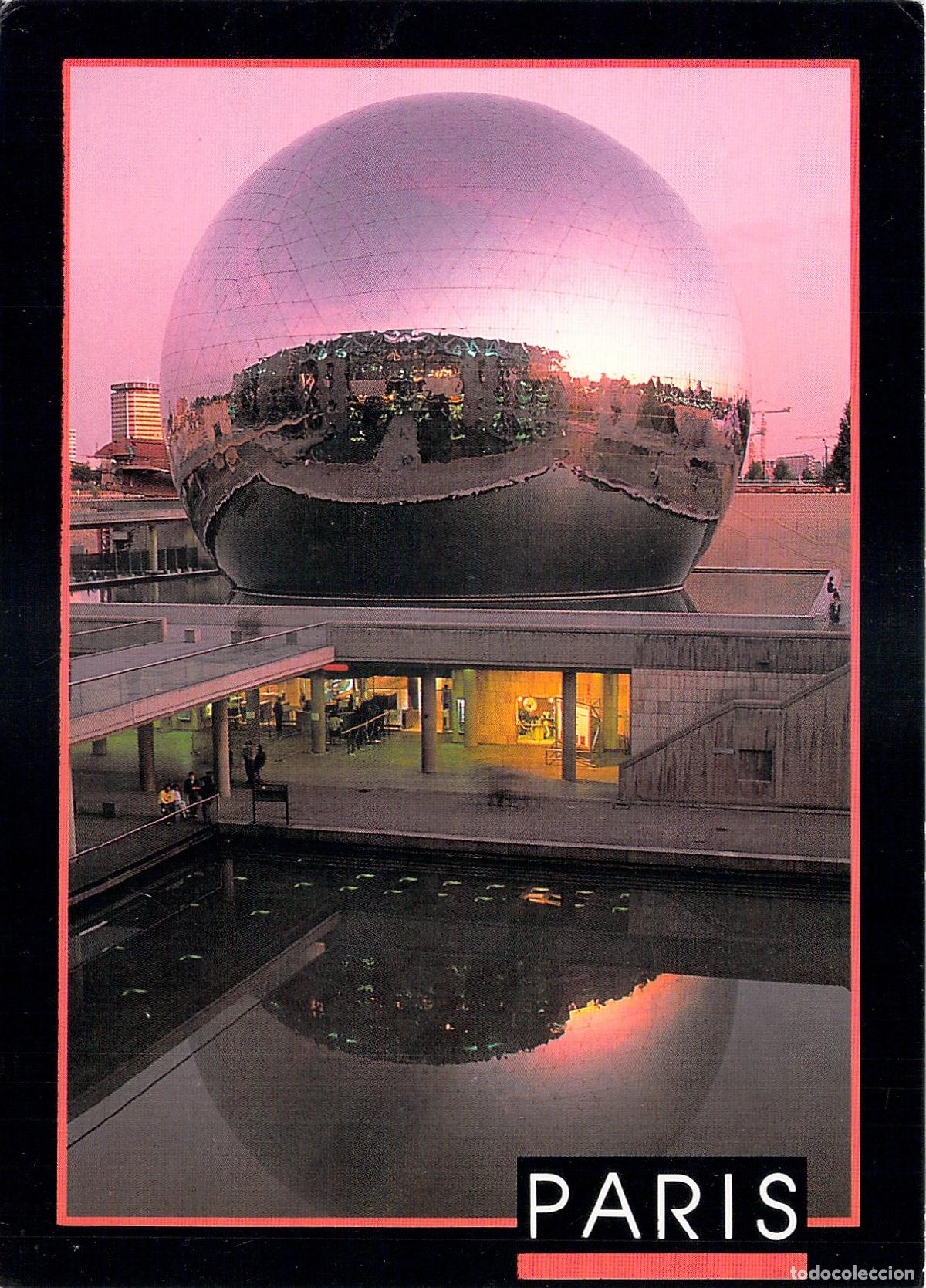 Postales: Postal de La G&eacute;ode en el Parc de la Villette, Par&iacute;s