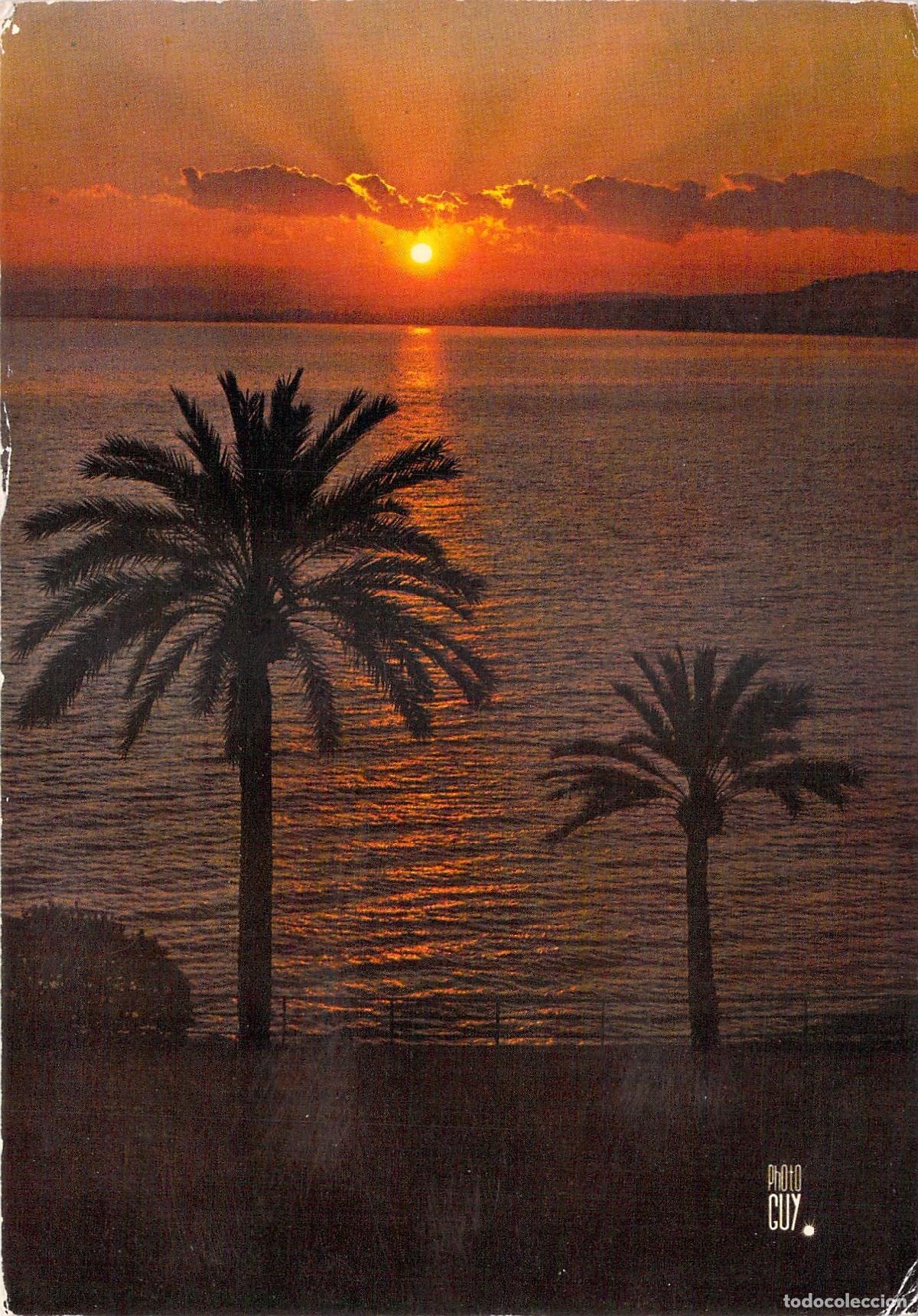 Postais: Postal de la Costa Azul con una hermosa puesta de sol en el Mediterr&aacute;neo