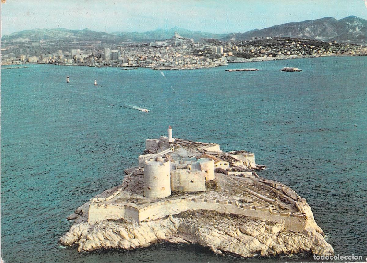 Postales: Postal del Castillo de If y vista panor&aacute;mica de la ciudad de Marsella