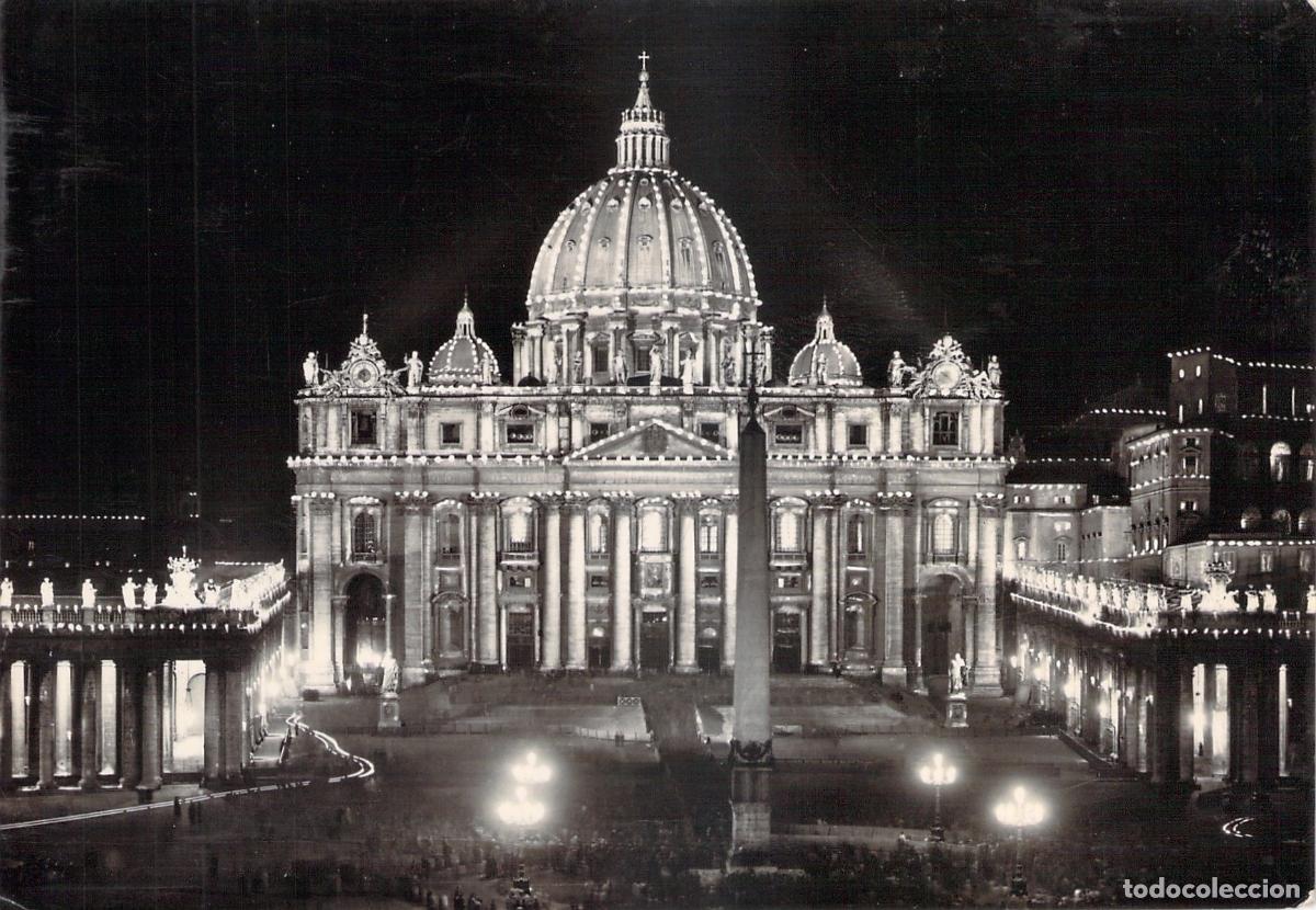 Postales: Postal de la Bas&iacute;lica de San Pedro en Roma de noche