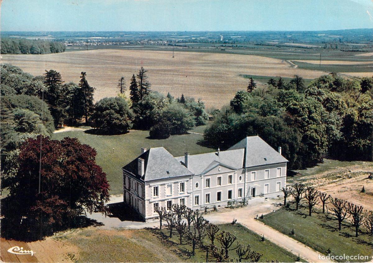 Postales: Postal de vista a&eacute;rea del castillo de Les Plans en Ruffec