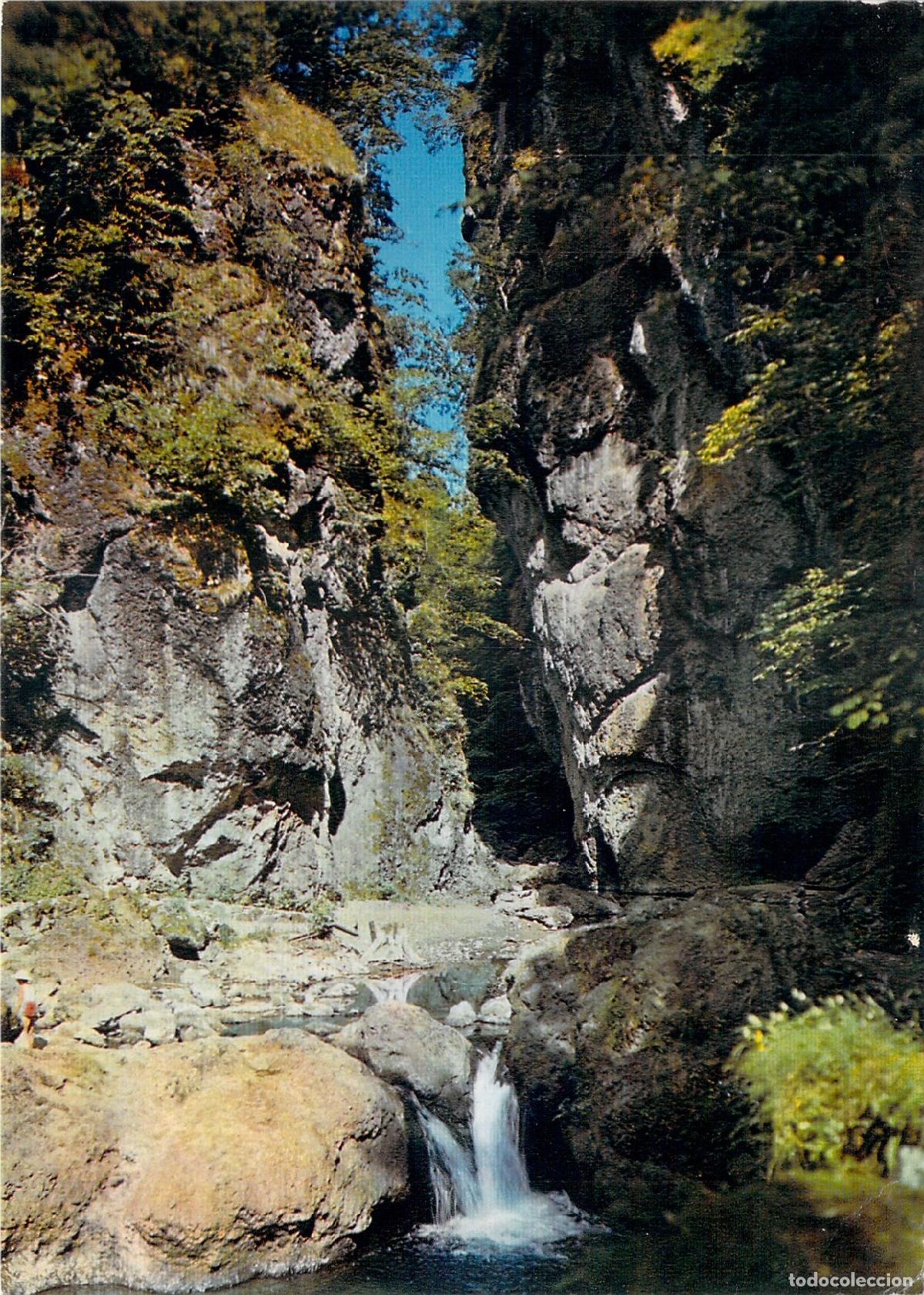 Postales: Postal de Le Pas de la C&egrave;re en Vic-sur-C&egrave;re, Francia