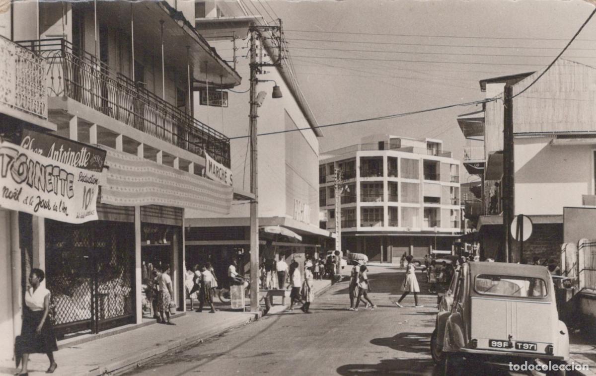 Postcards: Guadeloupe Pointe A Pitre Rue Commer&ccedil;ante Anim&eacute;e Circul&eacute; Real Photo *YAE001