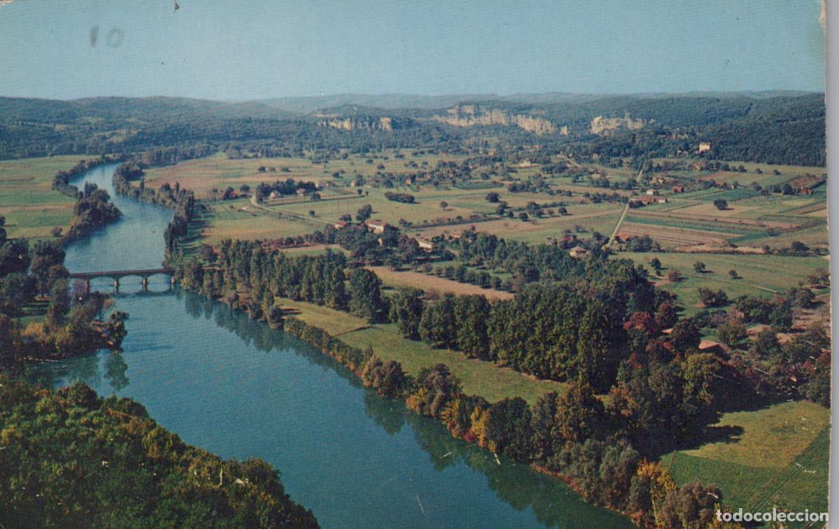 Postcards: France Domme Vall&eacute;e de la Paysage Fluvial Avec Pont *YAE010