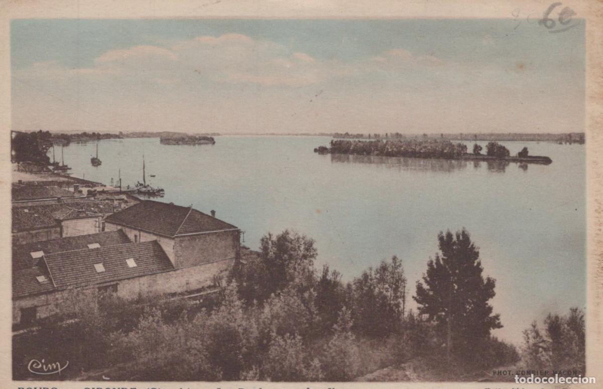 Postales: France Bourg Vue G&eacute;n&eacute;rale Ruisseaux et &Icirc;le Dordogne Paysage Affranchie *YAE024