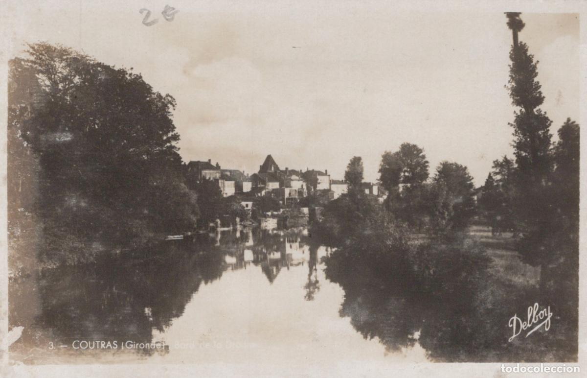 Postales: France Coutras Paysage Architectural au Bord de la Dronne *YAE029