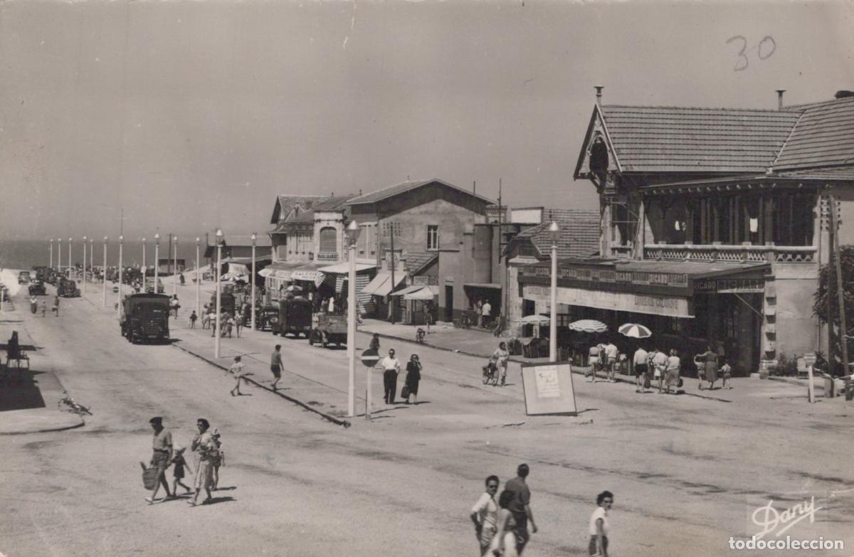 Postales: France Lacanau Ocean Gironde Allees Pierre Ortal Unposted *YAE033