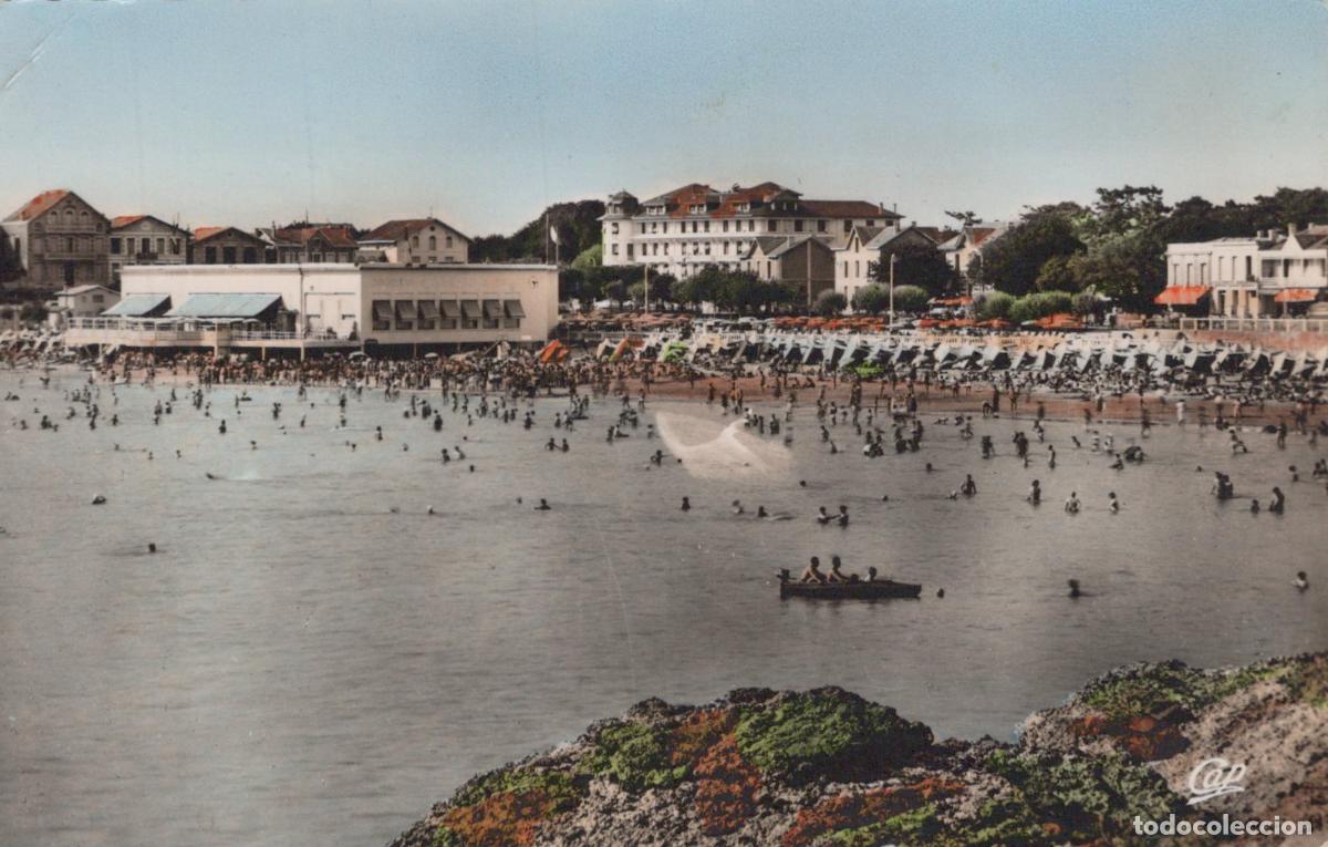 Postais: France Pontacillac Plage Anim&eacute;e Baigneurs Architecture *YAE108