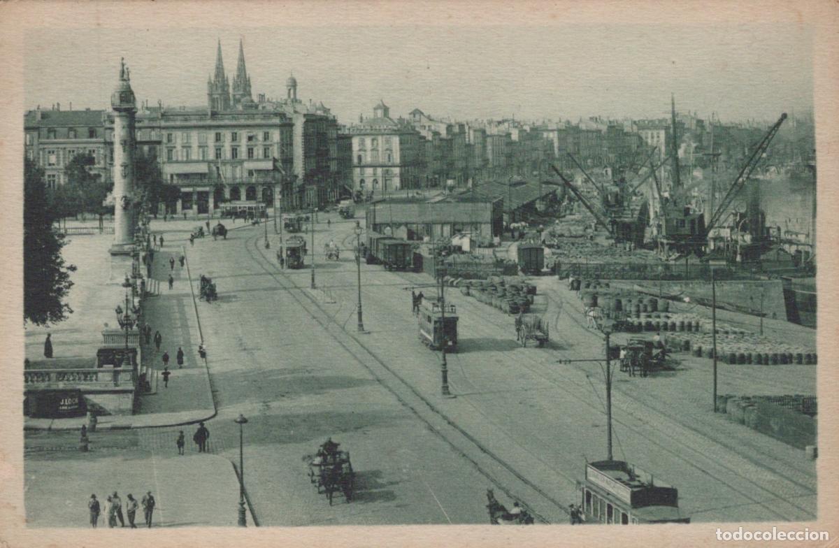 Postcards: France Bordeaux Quai Louis XVIII Port Trams Architecture Urbaine Post&eacute;e *YAE131