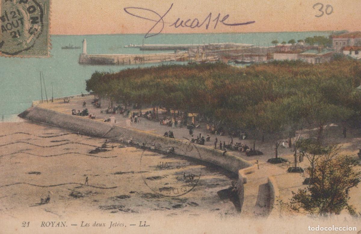 Postcards: France Royan Les Deux Jet&eacute;es Port Plage Sc&egrave;ne C&ocirc;ti&egrave;re *YAE239