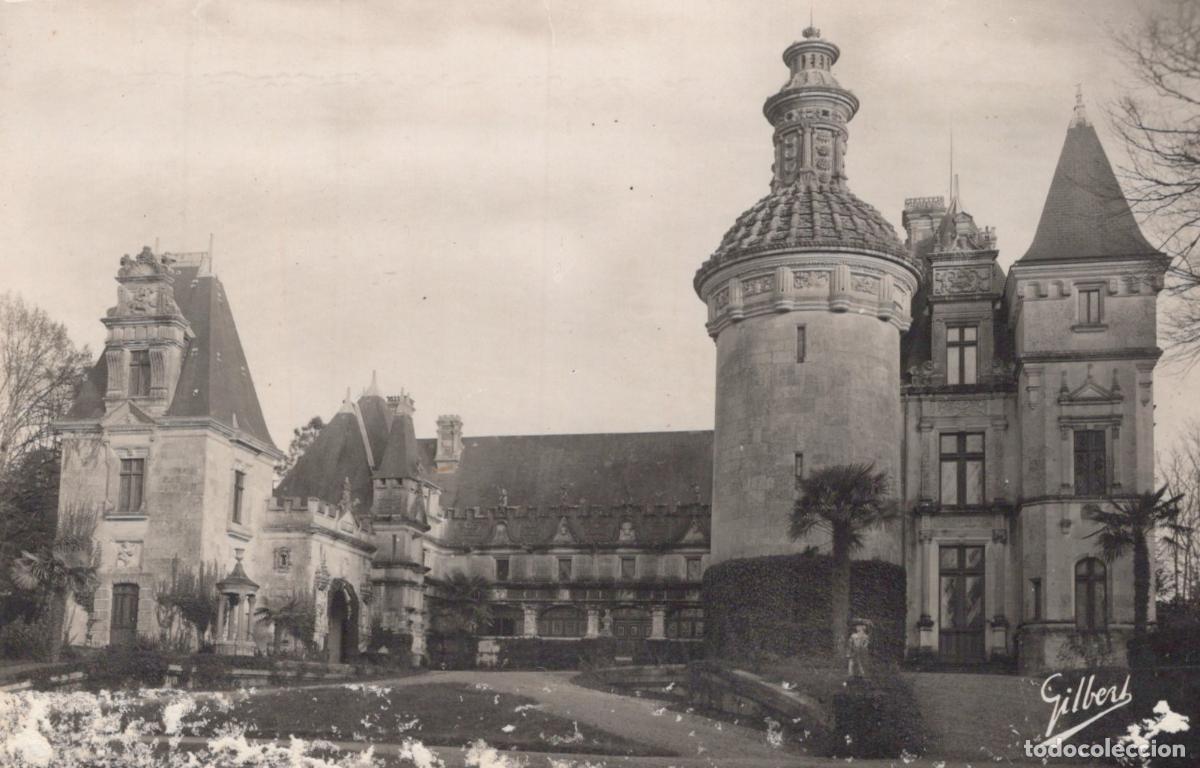 Cartoline: France Pons Ch&acirc;teau des Egreteaux Architecture Avec Inscriptions *YAE243