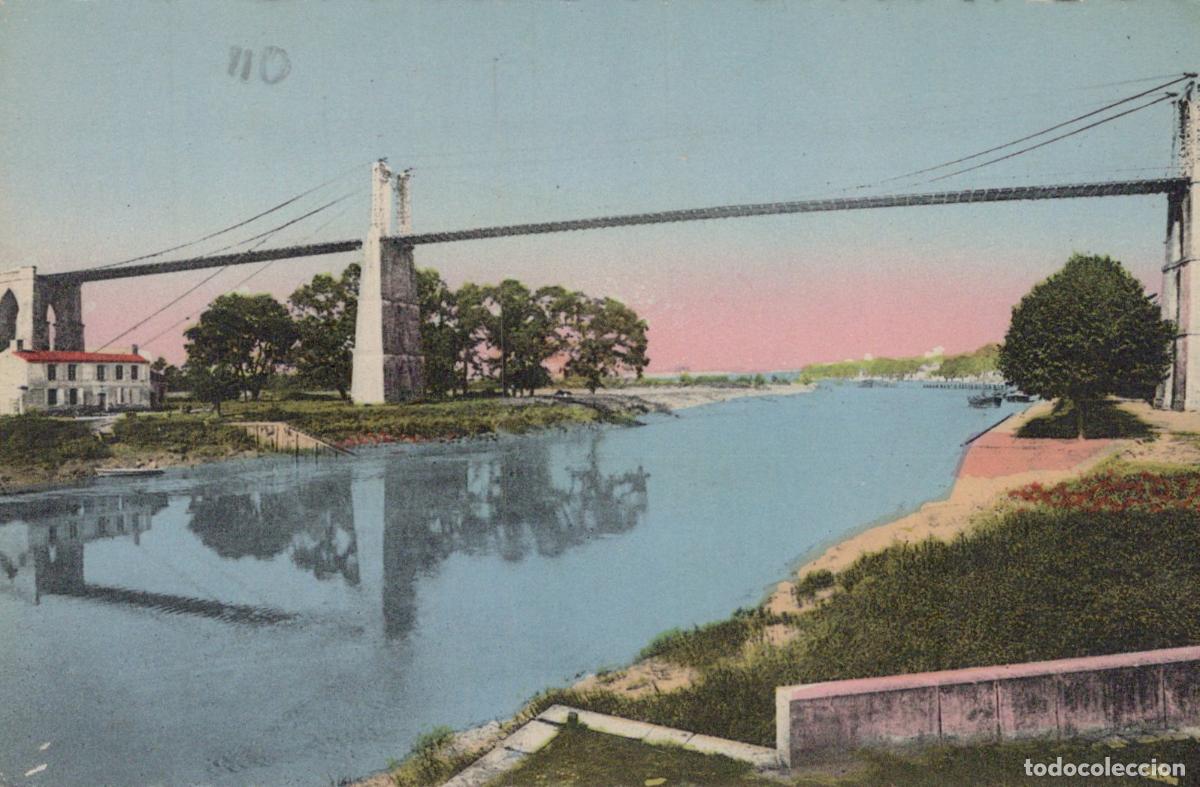 Cartes Postales: France Tonnay Charente Pont Suspendu Architecture *YAE263
